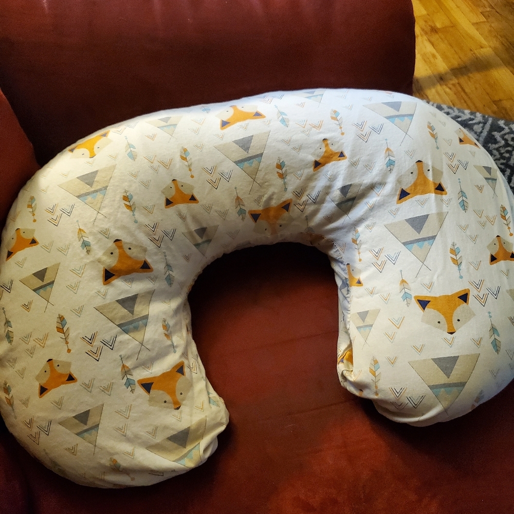 Boppy Pillow & Covers